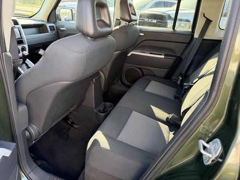 Used 2008 Jeep Patriot Sport AWD/4WD image 11