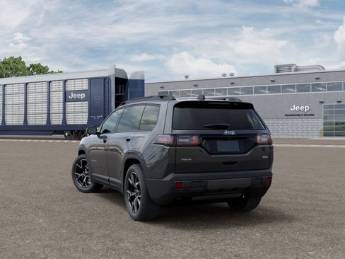 New 2026 Jeep Cherokee Overland image 3