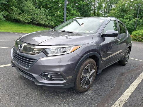 Used 2021 Honda HR-V EX-L image 2