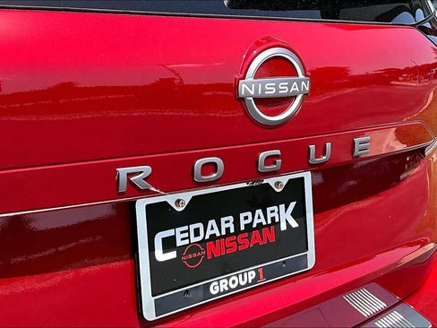 New 2026 Nissan Rogue SV FWD image 15