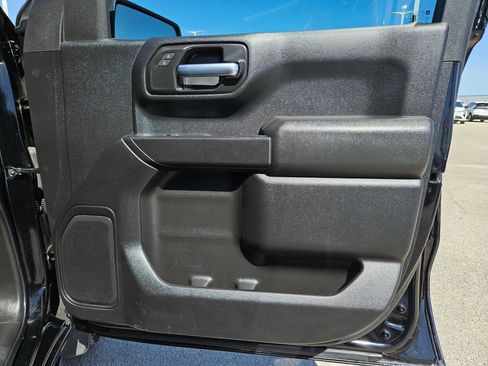 Used 2022 Chevrolet Silverado 1500 Custom image 28