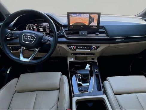 Used 2023 Audi Q5 2.0T Premium Plus w/ Premium Plus Package AWD/4WD image 15