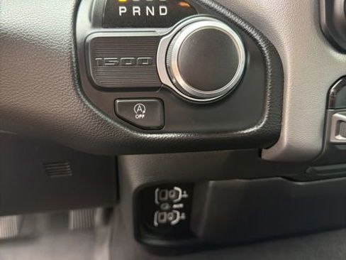 Used 2019 RAM 1500 Big Horn RWD image 17