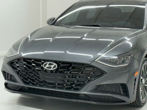 Used 2023 Hyundai Sonata Limited w/ Cargo Package image 9