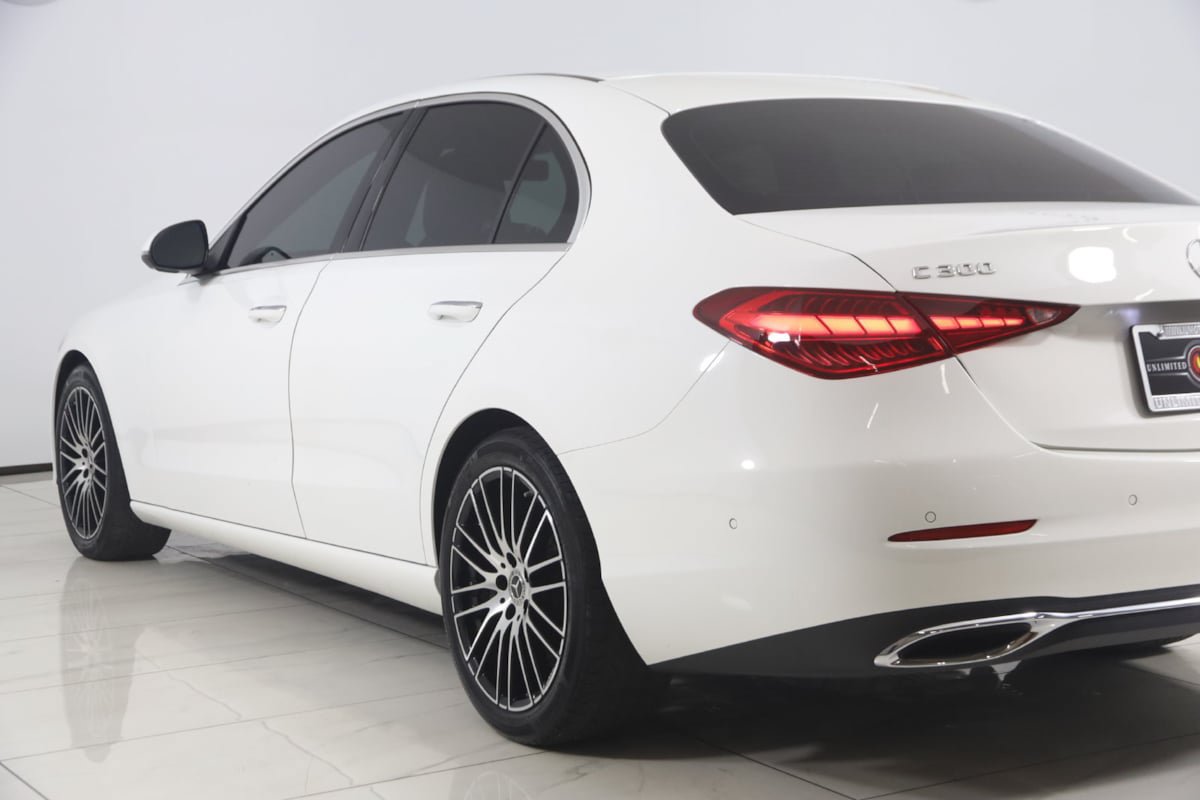 Used 2024 Mercedes-Benz C 300 4MATIC Sedan image 21