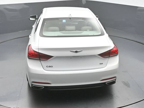 Used 2020 Genesis G80 3.8 RWD image 42