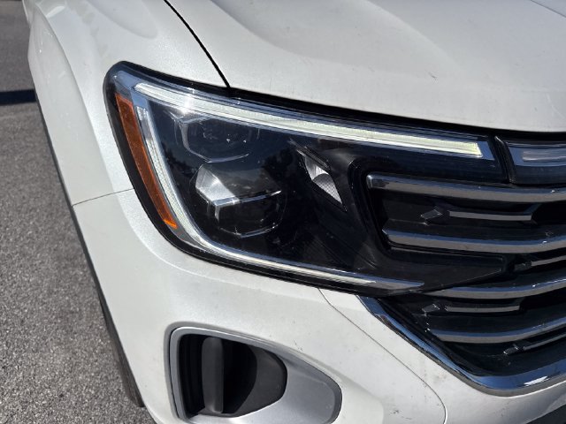 Used 2024 Volkswagen Atlas SEL AWD/4WD image 12