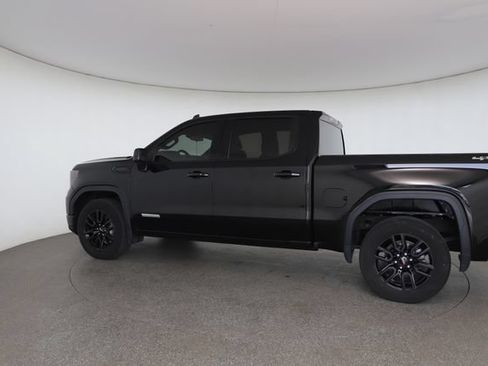 Used 2023 GMC Sierra 1500 Elevation AWD/4WD image 9