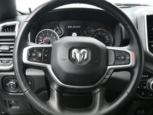 Used 2023 RAM 1500 Big Horn AWD/4WD image 25