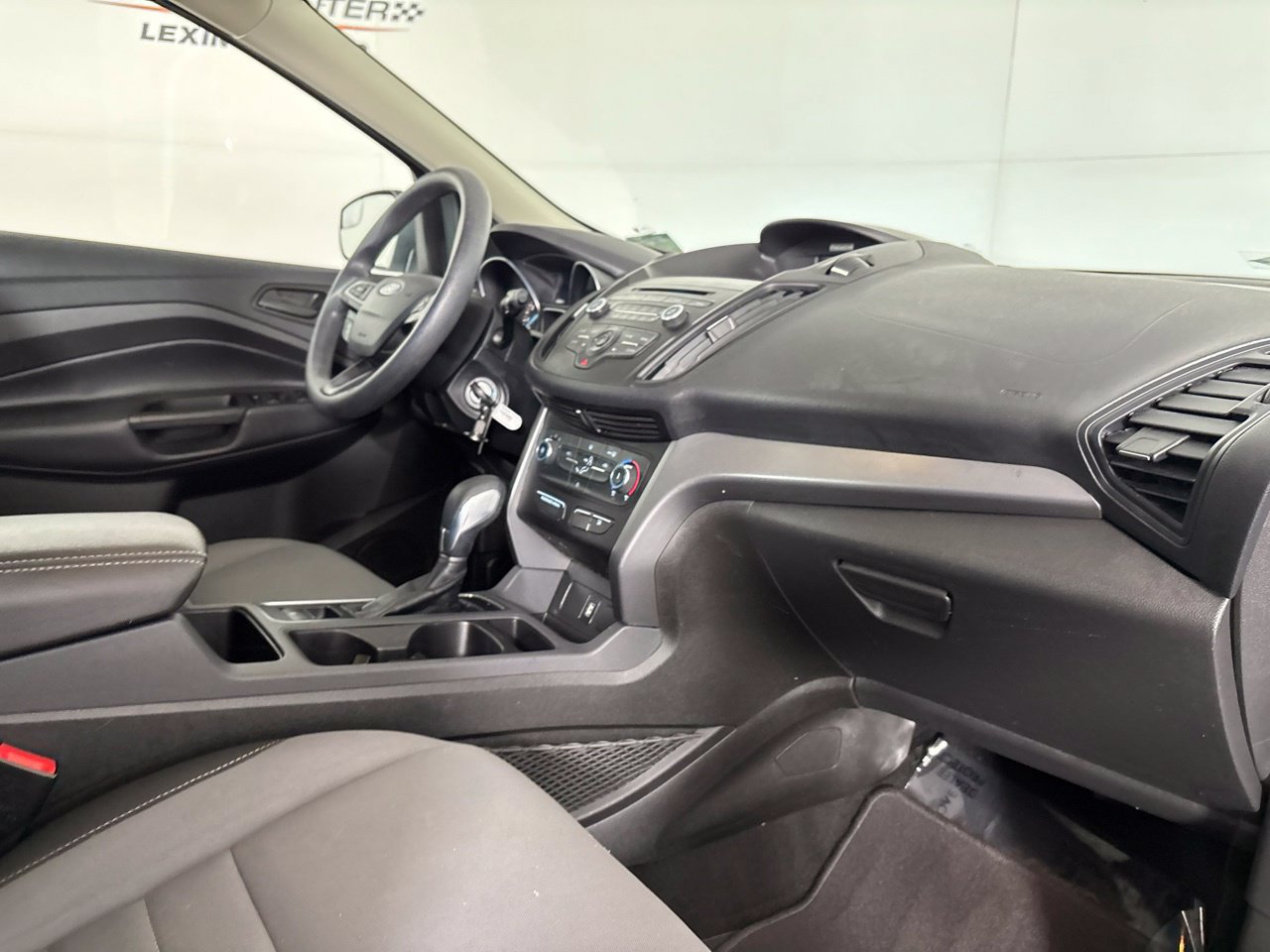Used 2017 Ford Escape S FWD image 32