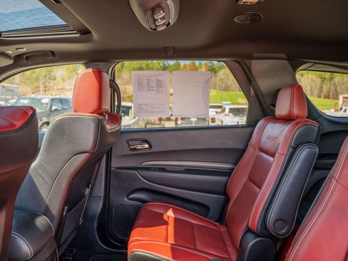 Used 2024 Dodge Durango SRT AWD/4WD image 32
