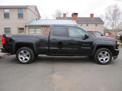 Used 2016 Chevrolet Silverado 1500 Custom w/ Custom Convenience Package image 5