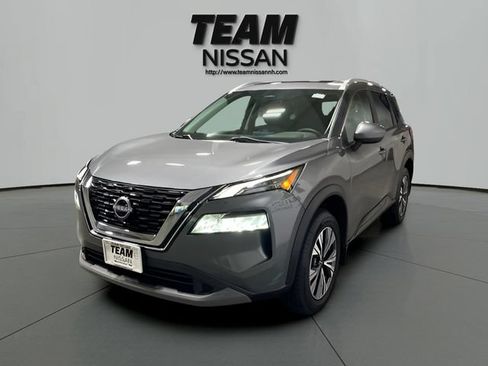 Certified 2023 Nissan Rogue SV w/ SV Premium B Package AWD/4WD image 3