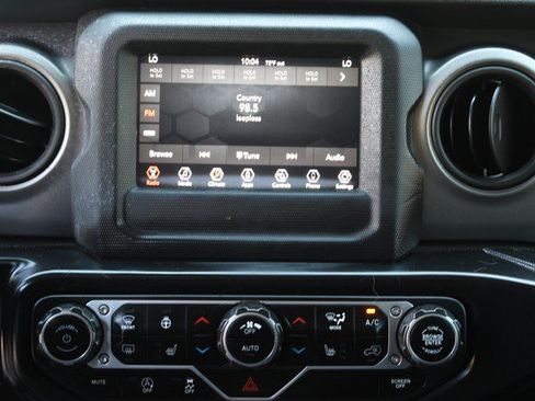 Used 2021 Jeep Wrangler Unlimited Sport AWD/4WD image 19