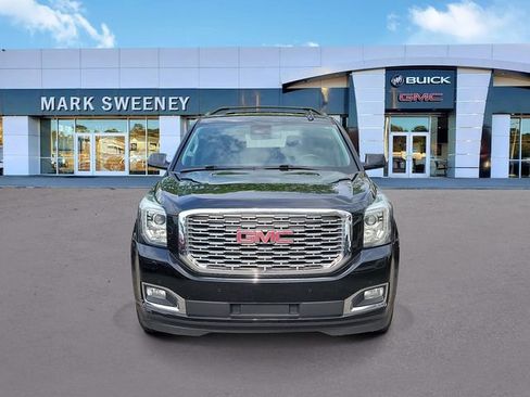 Used 2020 GMC Yukon XL Denali w/ Open Road Package AWD/4WD image 2