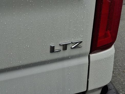 Used 2021 Chevrolet Silverado 1500 LTZ image 25