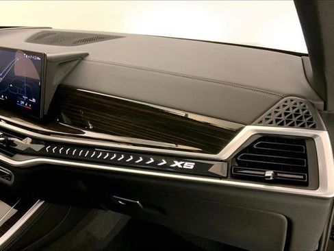 Used 2025 BMW X5 xDrive40i w/ Premium Package image 23