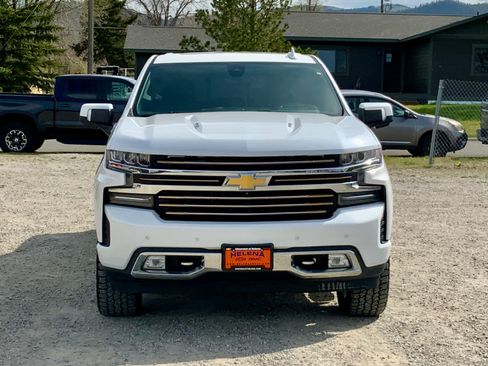Used 2021 Chevrolet Silverado 1500 High Country w/ Technology Package AWD/4WD image 8