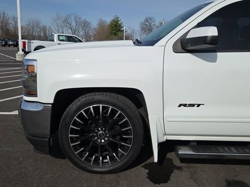 Used 2018 Chevrolet Silverado 1500 LT w/ All Star Edition image 14