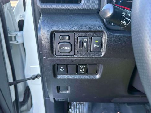 Used 2019 Toyota 4Runner 4WD image 22
