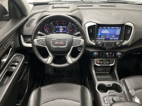 Certified 2022 GMC Terrain SLT w/ Tech Package image 14