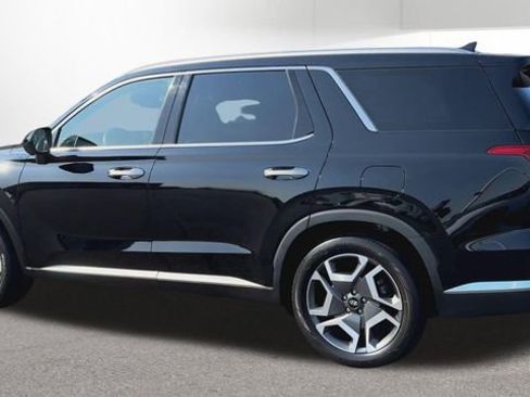 Used 2023 Hyundai Palisade Limited AWD/4WD image 6