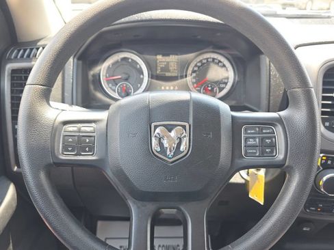 Used 2022 RAM 1500 Tradesman w/ Chrome Appearance Group AWD/4WD image 25