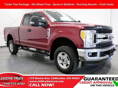 Used 2017 Ford F250 XLT w/ XLT Value Package AWD/4WD image 1