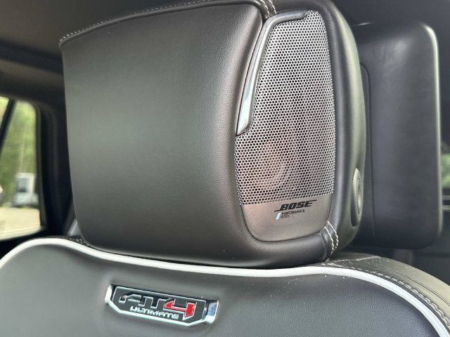 Used 2025 GMC Yukon AT4 Ultimate AWD/4WD image 27