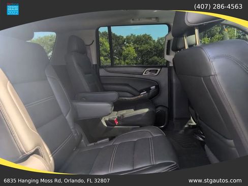 Used 2017 GMC Yukon XL Denali w/ Open Road Package AWD/4WD image 19