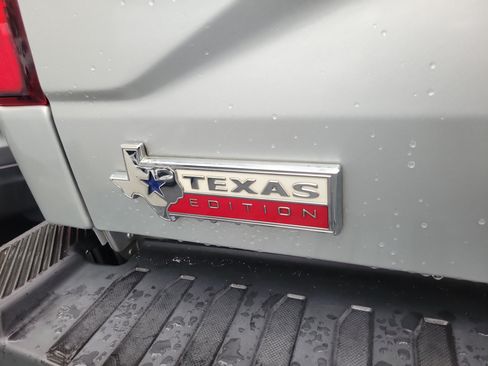 Used 2016 Ford F150 XLT w/ Equipment Group 302A Luxury AWD/4WD image 23