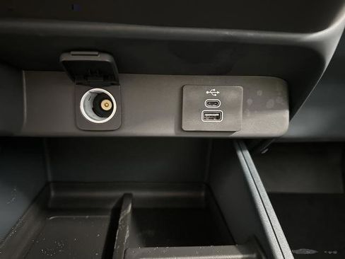 New 2026 Ford Maverick Lariat w/ 4K Tow Package image 22