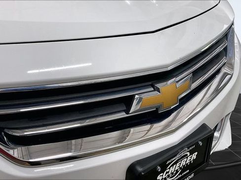 Used 2016 Chevrolet Impala LT w/ Convenience Package FWD image 28