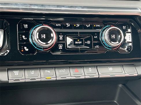 New 2026 GMC Sierra 3500 Denali Ultimate image 11