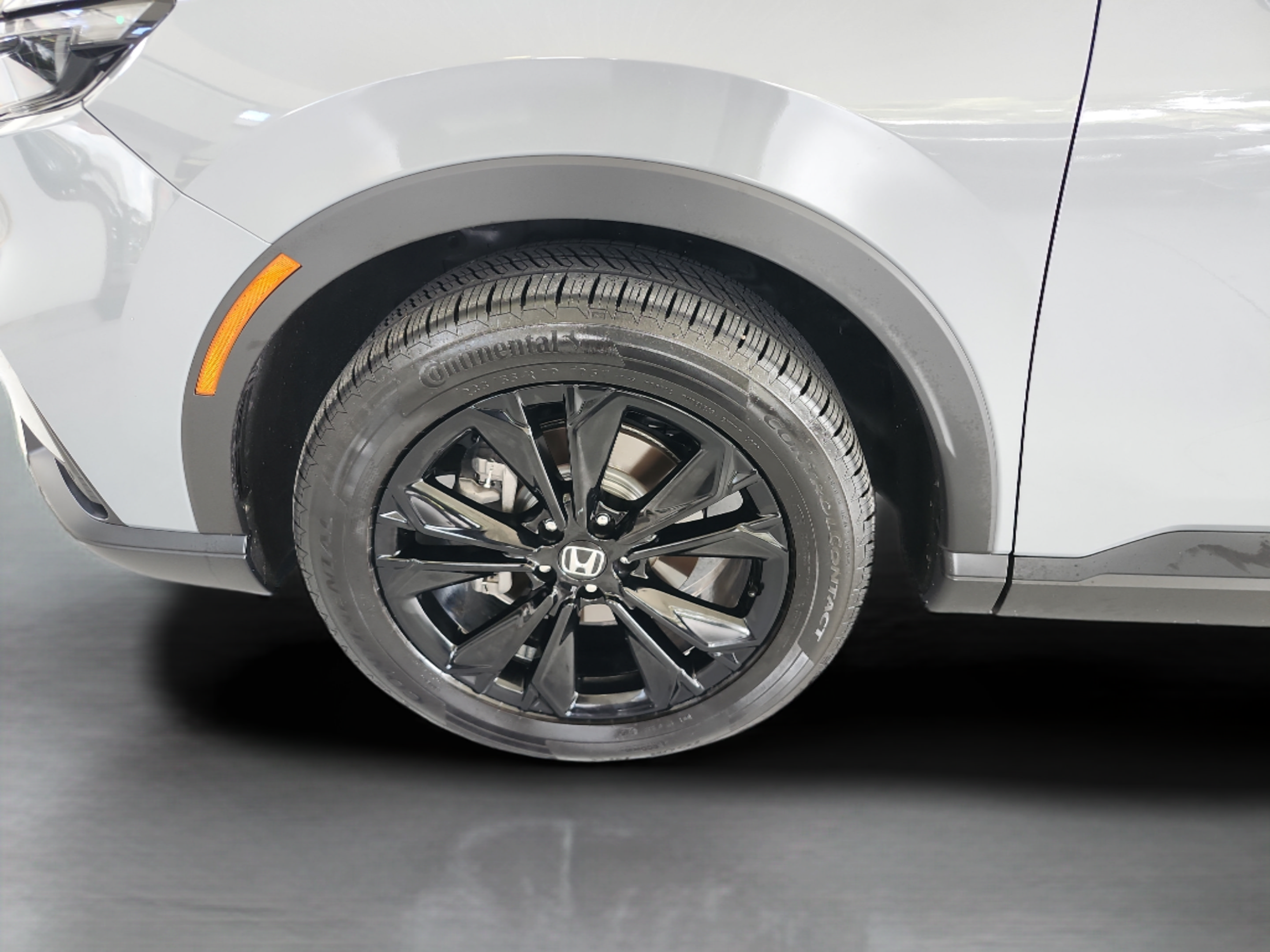 Used 2025 Honda CR-V Sport Touring image 31
