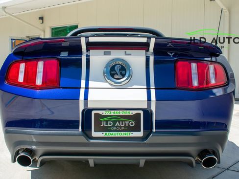 Used 2012 Ford Mustang Shelby GT500 w/ Electronics Pkg RWD image 9
