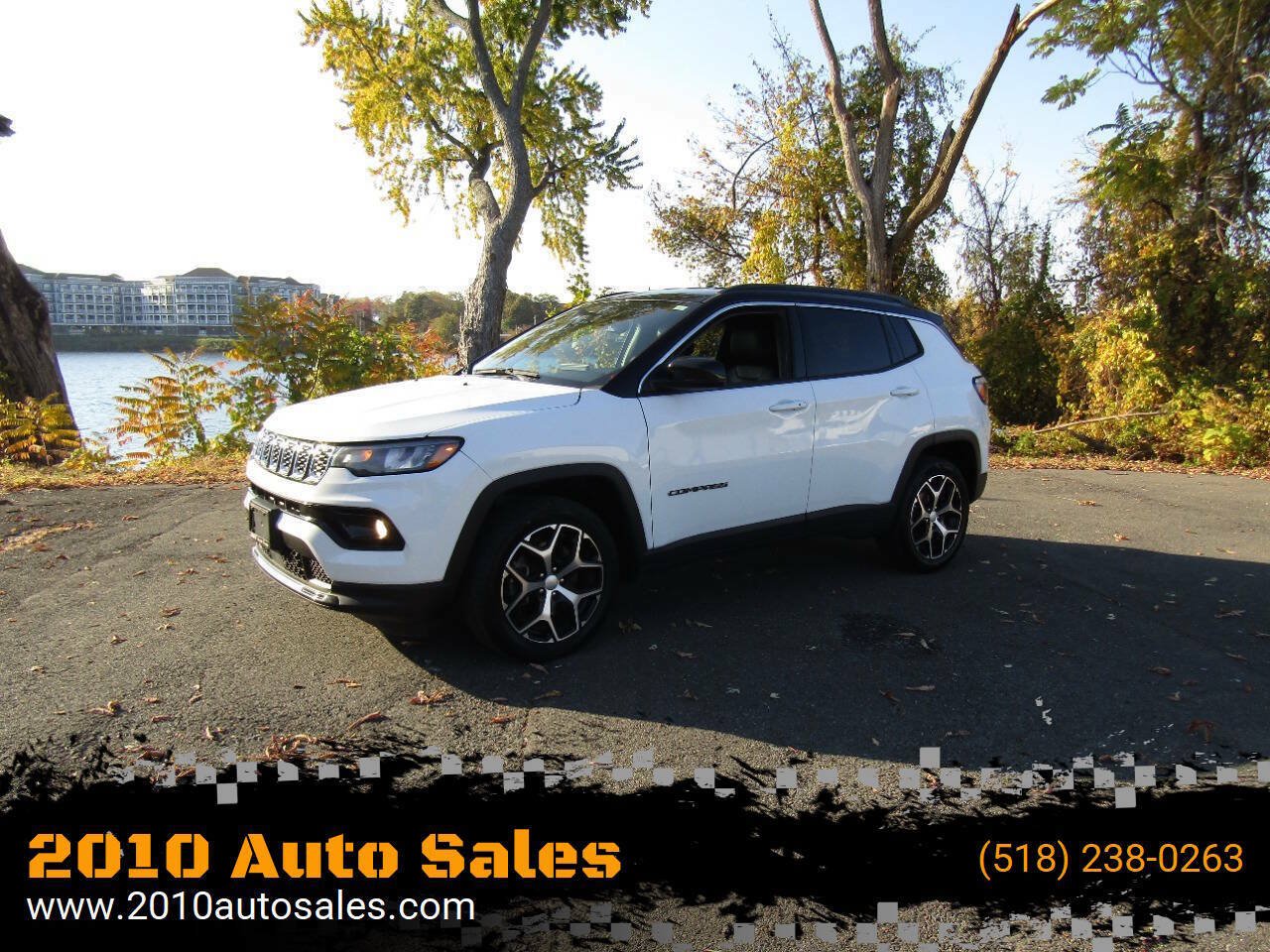 Used 2024 Jeep Compass Limited AWD/4WD image 1