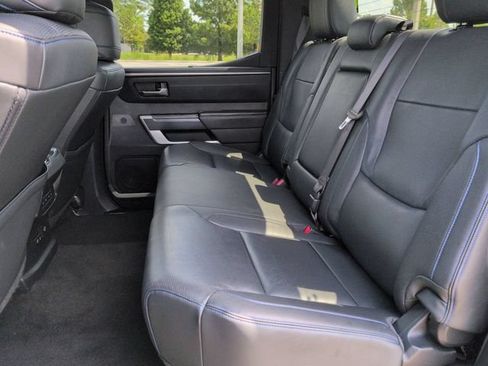 Used 2022 Toyota Tundra Platinum AWD/4WD image 14