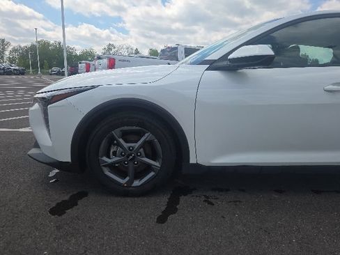 Used 2025 Kia K4 FWD image 12