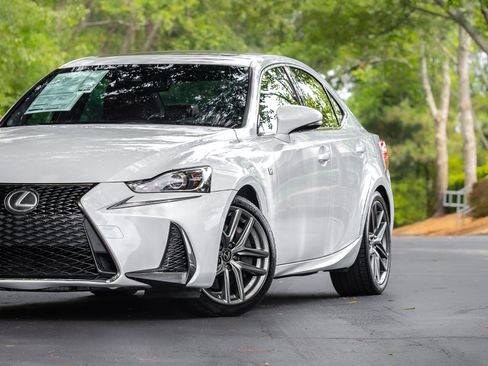 Used 2017 Lexus IS 200t F Sport w/ F Sport Package RWD image 30
