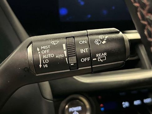 Used 2023 Lexus UX 250h F Sport image 25