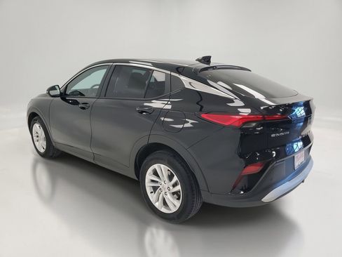 Used 2025 Buick Envista Preferred image 5