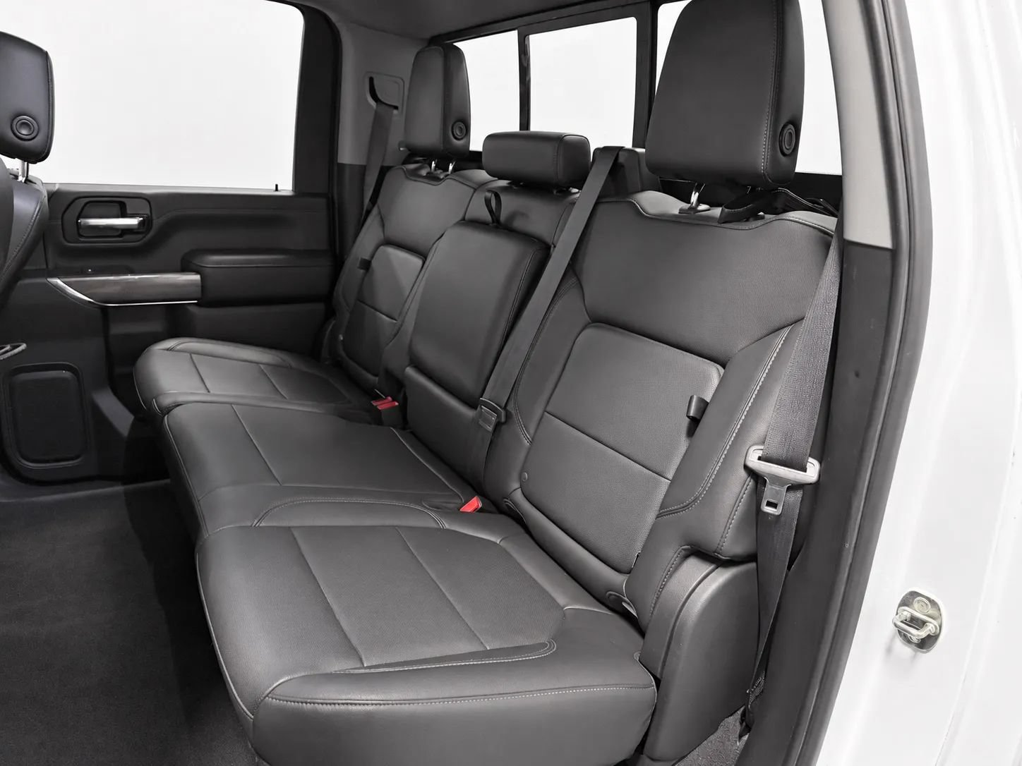 Used 2020 Chevrolet Silverado 2500 LTZ w/ LTZ Convenience Package RWD image 16