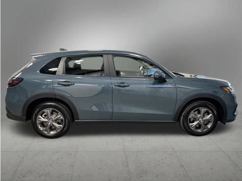 Certified 2026 Honda HR-V LX image 7