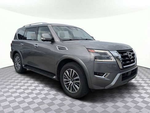 Used 2024 Nissan Armada SL w/ Captain's Chairs Package AWD/4WD image 1