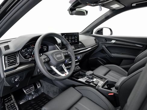 Certified 2025 Audi SQ5 Premium Plus w/ Premium Plus Package AWD/4WD image 4