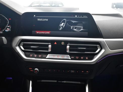 Used 2023 BMW M4 Coupe w/ M Carbon Exterior Package RWD image 27