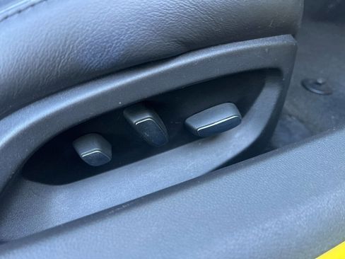 Used 2017 Chevrolet Corvette Stingray Convertible w/ 3LT Preferred Equipment Group image 29