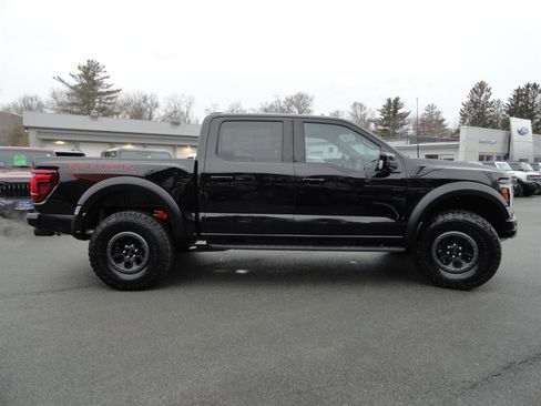 New 2025 Ford F150 Raptor image 4