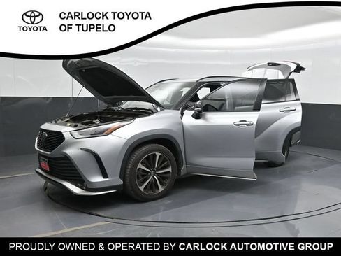 Used 2022 Toyota Highlander XSE FWD image 54